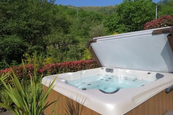 Villa En Pleine Nature Avec Piscine Sablieres 0*,  France
